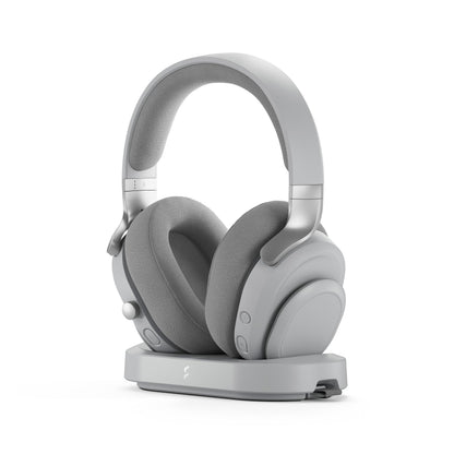 Fractal Design Scape Dark - Wireless PC Gaming Headset - Detachable Flip-to-Mute Microphone with Noise Cancellation - Battery Life Up to 40 Hours - Configurable Ambient Lighting - Black