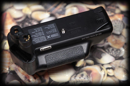Canon BP300 Battery Pack for Canon Elan 7n & 7ne SLR Cameras