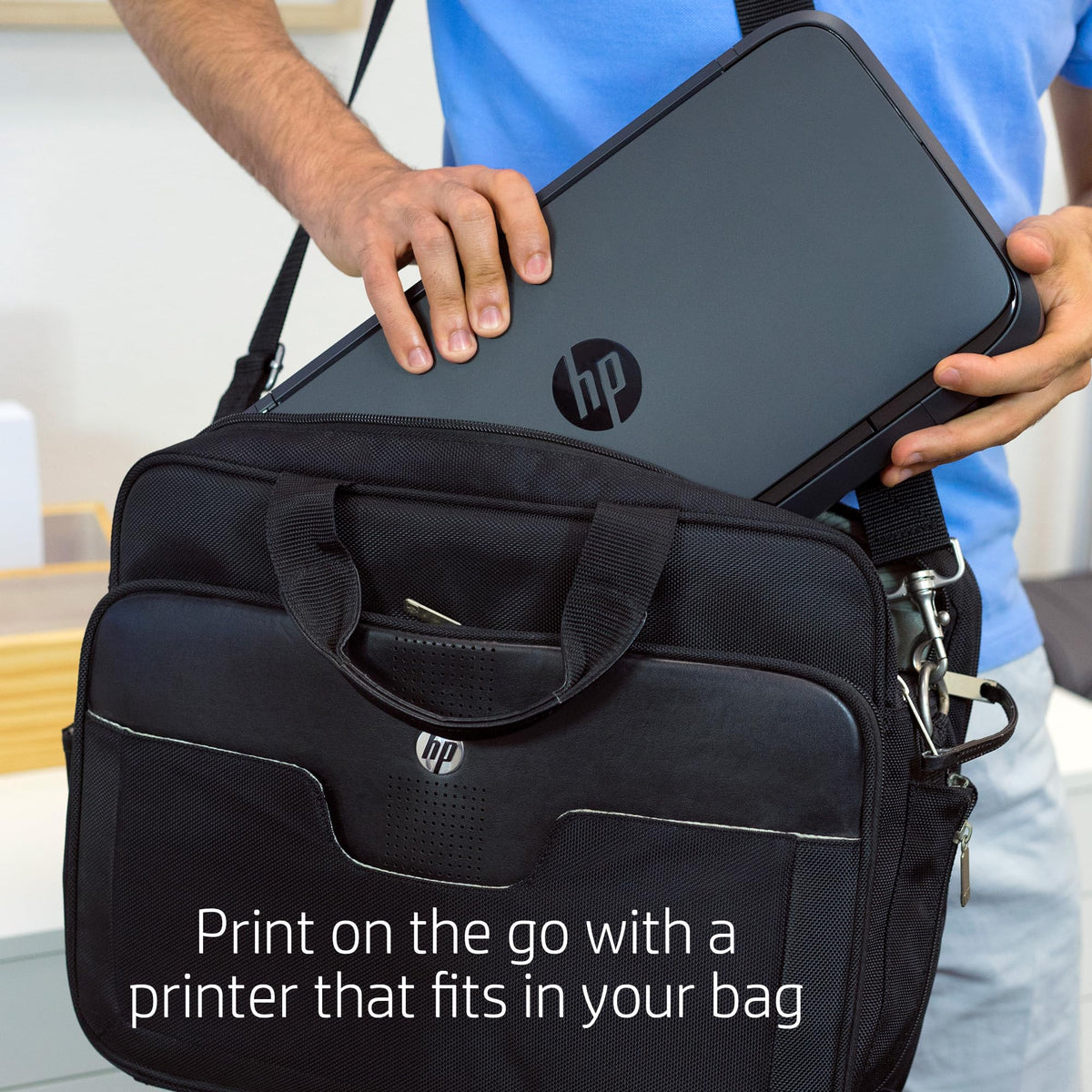 HP OfficeJet 200 Wireless Mobile Printer - Black, Battery Included (CZ993A)