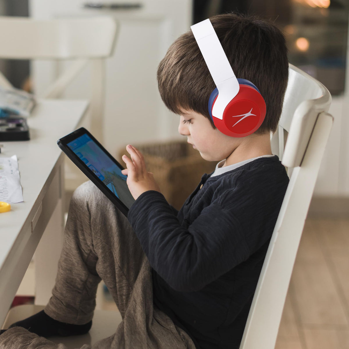 Altec Lansing Kid Safe Noise Cancelling Wireless Headphones 15H Battery, 85dB Volume Limit, Foldable Design Powerful Sound, Active Noise Cancellation Perfect for Kids Ages 7+ (Whiteout Pop Pink)