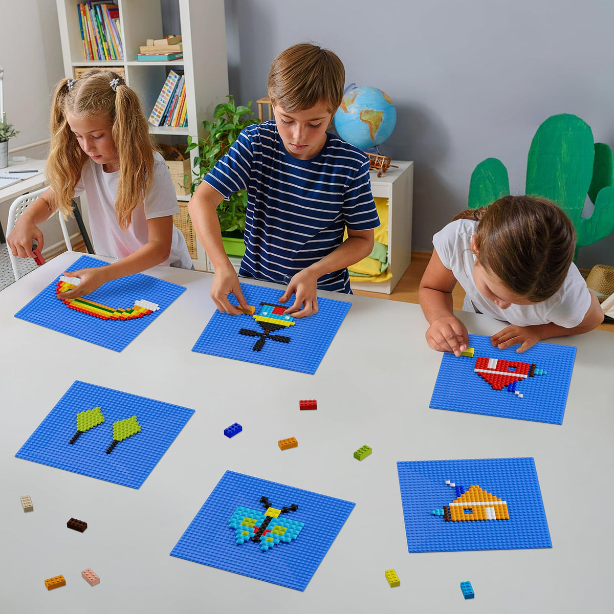 Pokiiulk Classic Gray Baseplates, 32x32 Studs Square Base Plates for Play or Display Bricks Creations, Compatible with Classic Legos, 10" x 10", Pack of 2, Perfect for City Streets, Castle, Mountains