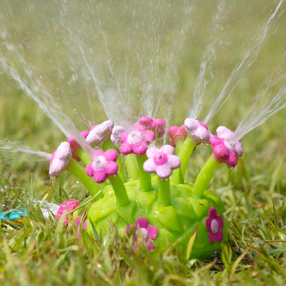 Melissa & Doug Sunny Patch Pretty Petals Flower Sprinkler Toy with Hose Attachment Toddler and Kids Outdoor Water Play Ages 3+