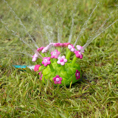 Melissa & Doug Sunny Patch Pretty Petals Flower Sprinkler Toy with Hose Attachment Toddler and Kids Outdoor Water Play Ages 3+